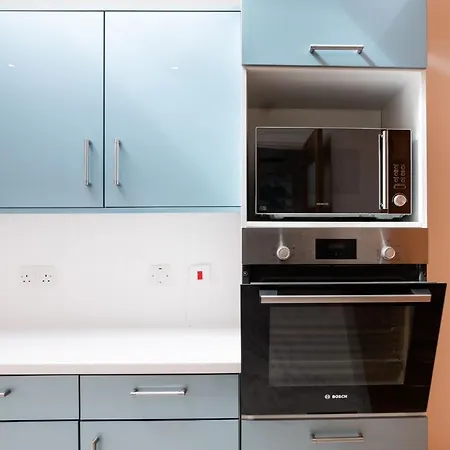 Deluxe 4 Bedroom House In Filton Bs34 Oakley شقة *
